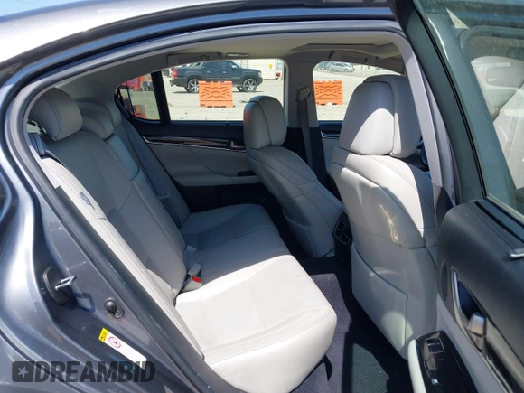 2013 Lexus GS 350 with VIN JTHBE1BL5D5024471, listed as a IAAI auction lot 41901243 with 96,007 mi miles. Bid and sale history available at carsss.com. Image 8.
