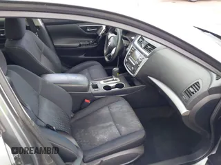 2017 Nissan Altima SR with VIN 1N4AL3AP6HC275154, listed as a IAAI auction lot 42032882 with Not provided miles and . Bid and sale history available at DreamBid. Image 5.