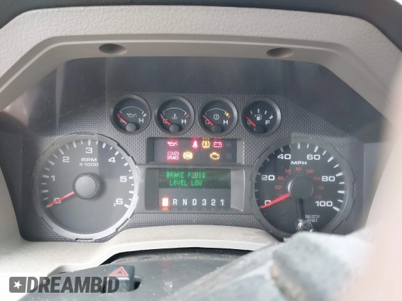 2010 Ford F-250 XL z VIN 1FTSX2B52AEA68720, wystawiony jako IAAI lot #41346824 z przebiegiem 235 000 mil mil oraz . Historia ofert i sprzedaży dostępna na DreamBid. Obrazek 7.
