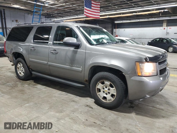 2007 Chevrolet Suburban LTZ with VIN 1GNFK163X7J231365, listed as a Copart auction lot 60885135 with 208,687 mi miles and Salvage title. Bid and sale history available at DreamBid. Image 4.