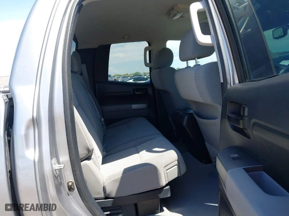 2010 Toyota Tundra 4WD Truck with VIN 5TFUW5F14AX137156, listed as a IAAI auction lot 40074494 with 78,308 mi miles. Bid and sale history available at carsss.com. Image 8.