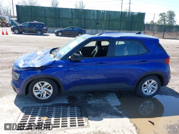 2021 Hyundai Venue SE with VIN KMHRB8A3XMU102182, listed as a IAAI auction lot 41987687 with 58,733 mi miles and . Bid and sale history available at DreamBid. Image 14.