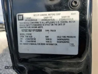 2001 GMC Sierra 1500HD SLE z VIN 1GTGC13U11F152684, wystawiony jako Copart lot #71216924 z przebiegiem Nie podano mil oraz Szkody całkowita. Historia ofert i sprzedaży dostępna na DreamBid. Obrazek 12.