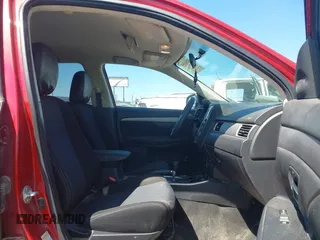 2018 Mitsubishi Outlander ES with VIN JA4AD2A33JZ040254, listed as a IAAI auction lot 42044855 with 141,230 mi miles and . Bid and sale history available at DreamBid. Image 5.