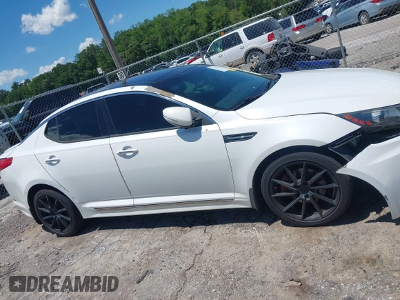 2013 Kia Optima SX with VIN 5XXGR4A6XDG098389, listed as a IAAI auction lot 42322665 with 226,794 mi miles and . Bid and sale history available at DreamBid. Image 13.