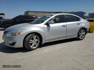 2013 Nissan Altima 3.5 SV with VIN 1N4BL3AP8DN500421, listed as a Copart auction lot 50168805 with 118,968 mi miles and Salvage Title. Bid and sale history available at carsss.com. Image 1.