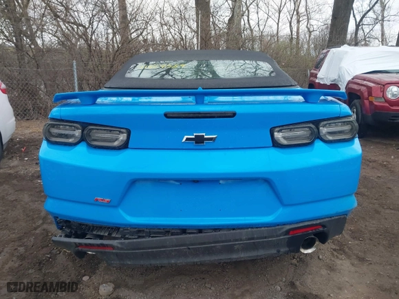 2023 Chevrolet Camaro 1LT with VIN 1G1FB3DX7P0125884, listed as a IAAI auction lot 41829589 with 5,700 mi miles. Bid and sale history available at carsss.com. Image 17.