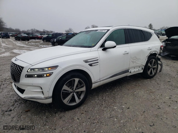 2022 Genesis GV80 with VIN KMUHCESCXNU094299, listed as a Copart auction lot 82868074 with 25,797 mi miles and Salvage Title. Bid and sale history available at carsss.com. Image 1.