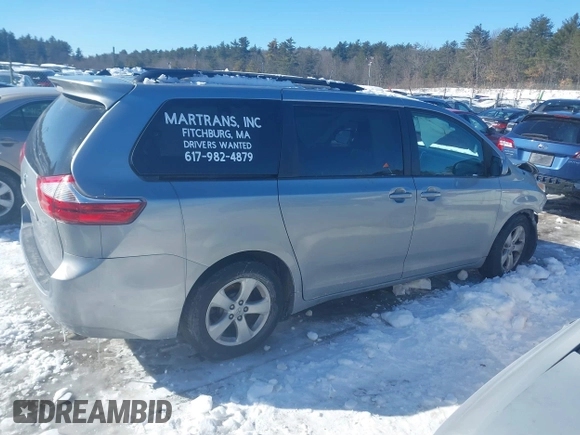 2016 Toyota Sienna LE AAS with VIN 5TDKK3DC6GS711315, listed as a IAAI auction lot 41596447 with 175,413 mi miles. Bid and sale history available at carsss.com. Image 14.