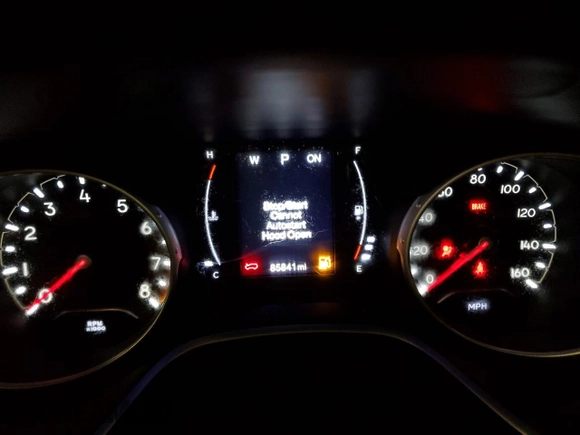 2019 Jeep Compass Sport с VIN 3C4NJDAB2KT598592, выставлен на аукционе Copart как лот 43774385 с пробегом 85 841 миль миль и Списание • Salvage title. История ставок и продаж доступна на DreamBid. Изображение 9.