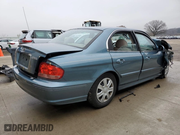 2005 Hyundai Sonata GL with VIN KMHWF25S75A161540, listed as a Copart auction lot 80282554 with 0 mi miles and Non Repairable. Bid and sale history available at carsss.com. Image 3.