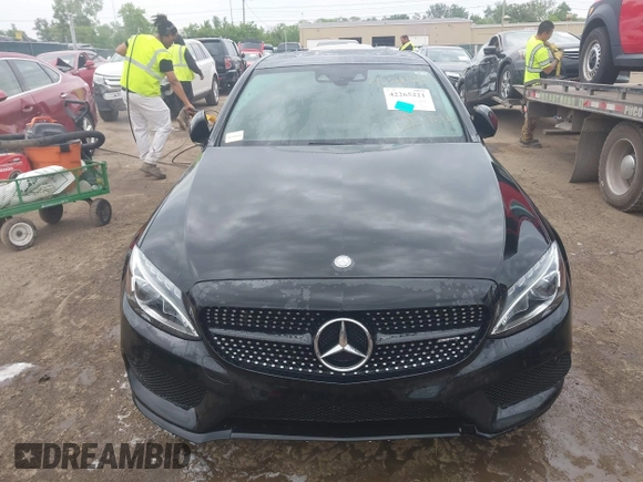 2017 Mercedes-Benz C 43 AMG z VIN 55SWF6EB4HU192587, wystawiony jako IAAI lot #42265221 z przebiegiem 87 243 mil mil oraz . Historia ofert i sprzedaży dostępna na DreamBid. Obrazek 13.