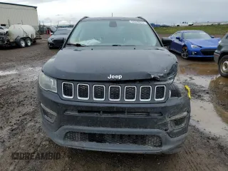 2018 Jeep Compass Latitude z VIN 3C4NJDBB8JT395817, wystawiony jako Copart lot #56929225 z przebiegiem 266 889 mil mil oraz Szkody całkowita. Historia ofert i sprzedaży dostępna na DreamBid. Obrazek 5.