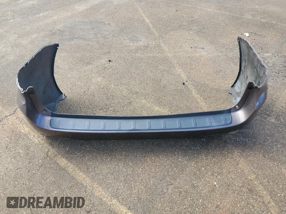 2020 Toyota Sienna XLE Auto Access Seat z VIN 5TDYZ3DC6LS033245, wystawiony jako Copart lot #56308365 z przebiegiem 82 254 mil mil oraz Szkoda całkowita • Salvage title. Historia ofert i sprzedaży dostępna na DreamBid. Obrazek 13.