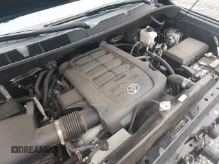 2021 Toyota Tundra SR5 с VIN 5TFEY5F11MX276972, выставлен на аукционе Copart как лот 69311965 с пробегом 34 558 миль миль и Списание • Salvage title. История ставок и продаж доступна на DreamBid. Изображение 13.