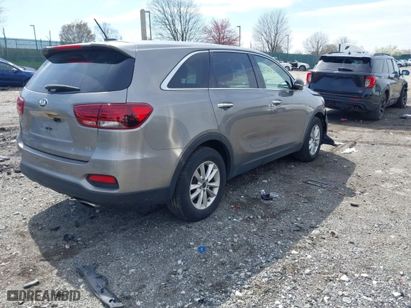 2019 Kia Sorento S V6 with VIN 5XYPGDA59KG508363, listed as a IAAI auction lot 41937863 with 52,308 mi miles. Bid and sale history available at carsss.com. Image 4.
