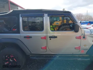 2018 Jeep Wrangler Unlimited Sport S with VIN 1C4HJXDG0JW250952, listed as a IAAI auction lot 41641476 with 117,284 mi miles. Bid and sale history available at carsss.com. Image 13.