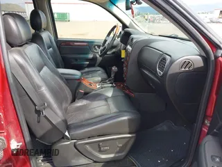 2006 GMC Envoy Denali z VIN 1GKET63M462331096, wystawiony jako IAAI lot #42152866 z przebiegiem 182 682 mil mil oraz . Historia ofert i sprzedaży dostępna na DreamBid. Obrazek 5.