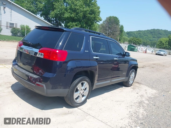 2015 GMC Terrain SLE z VIN 2GKALREK1F6348887, wystawiony jako IAAI lot #42474245 z przebiegiem 101 107 mil mil oraz . Historia ofert i sprzedaży dostępna na DreamBid. Obrazek 4.