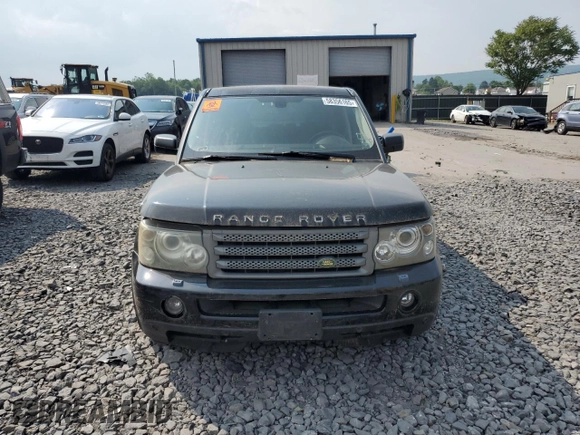 2008 Land Rover Range Rover Sport HSE z VIN SALSK25428A147591, wystawiony jako Copart lot #58356165 z przebiegiem 114 686 mil mil oraz Czysty tytuł • Clean title. Historia ofert i sprzedaży dostępna na DreamBid. Obrazek 5.
