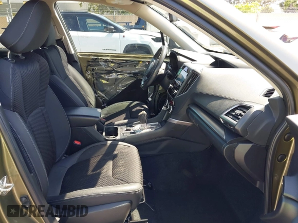 2022 Subaru Forester Premium z VIN JF2SKAEC2NH431414, wystawiony jako IAAI lot #42404661 z przebiegiem 51 516 mil mil oraz . Historia ofert i sprzedaży dostępna na DreamBid. Obrazek 5.