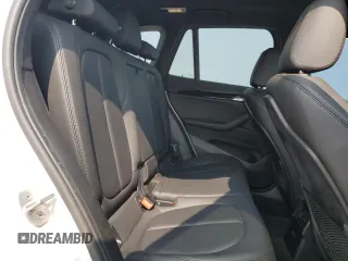 2021 BMW X1 xDrive28i с VIN WBXJG9C00M5T20009, выставлен на аукционе Copart как лот 58622675 с пробегом 89 144 миль миль и Списание • Salvage title. История ставок и продаж доступна на DreamBid. Изображение 11.