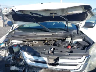 2011 Honda CR-V EX with VIN 3CZRE4H58BG700504, listed as a IAAI auction lot 41933244 with 158,211 mi miles and . Bid and sale history available at carsss.com. Image 10.
