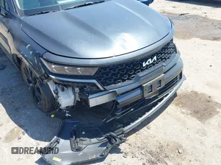2023 Kia Sorento SX z VIN 5XYRK4LF3PG242259, wystawiony jako IAAI lot #41970398 z przebiegiem 31 293 mil mil oraz . Historia ofert i sprzedaży dostępna na DreamBid. Obrazek 6.