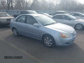 2007 Kia Spectra EX with VIN KNAFE121475449912, listed as a IAAI auction lot 41891650 with 117,190 mi miles. Bid and sale history available at carsss.com. Image 1.