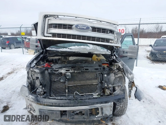 2014 Ford F-150 XL with VIN 1FTFX1EF8EFA96392, listed as a IAAI auction lot 41366295 with 191,971 mi miles. Bid and sale history available at carsss.com. Image 6.