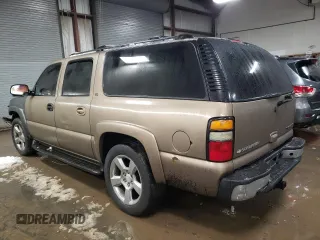 2004 Chevrolet Suburban LS with VIN 1GNEC16Z74J207727, listed as a Copart auction lot 81722614 with 361,781 mi miles and Salvage Title. Bid and sale history available at carsss.com. Image 2.