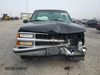 1998 Chevrolet Silverado 1500 with VIN 1GCEK14RXWZ236495, listed as a Copart auction lot 84159824 with 115,083 mi miles and Salvage Title. Bid and sale history available at DreamBid. Image 5.