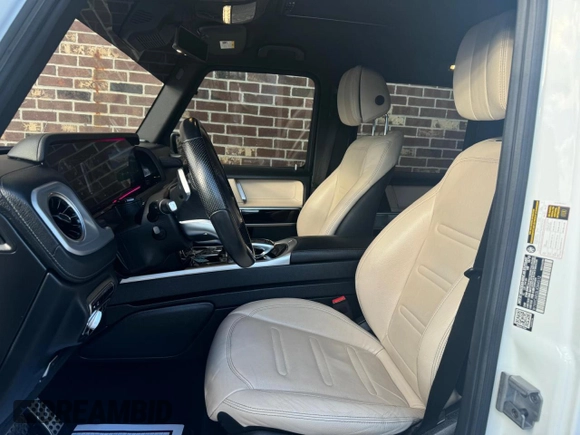 2020 Mercedes-Benz G 550 z VIN W1NYC6BJ3LX344512, wystawiony jako Copart lot #88972405 z przebiegiem 75 660 mil mil oraz Tytuł czysty. Historia ofert i sprzedaży dostępna na DreamBid. Obrazek 5.