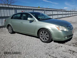 2005 Toyota Avalon XL with VIN 4T1BK36B15U037227, listed as a Copart auction lot 50135005 with 136,489 mi miles and Salvage Title. Bid and sale history available at DreamBid. Image 4.
