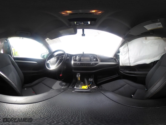 2015 Toyota Highlander LE with VIN 5TDBKRFH4FS180612, listed as a IAAI auction lot 41728026 with 87,764 mi miles. Bid and sale history available at carsss.com. Image 20.