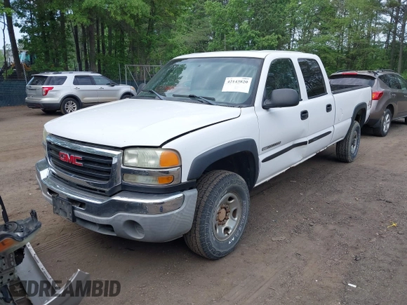 2005 GMC Sierra 2500HD SLE z VIN 1GTHK23U75F804162, wystawiony jako IAAI lot #42143820 z przebiegiem 3 mil mil oraz . Historia ofert i sprzedaży dostępna na DreamBid. Obrazek 2.