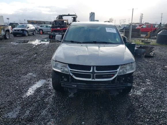 2017 Dodge Journey SXT with VIN 3C4PDCBG0HT526898, listed as a IAAI auction lot 41200721 with 116,946 mi miles. Bid and sale history available at carsss.com. Image 13.