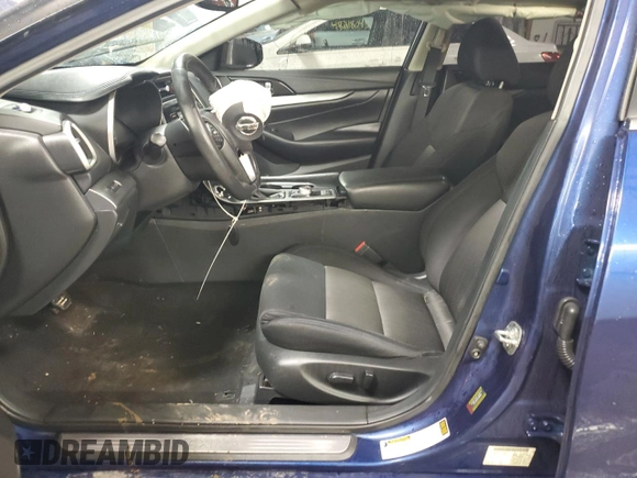 2018 Nissan Maxima SV with VIN 1N4AA6AP0JC371956, listed as a Copart auction lot 48226115 with 95,319 mi miles and Salvage Title. Bid and sale history available at DreamBid. Image 7.