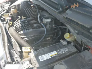 2012 Dodge Grand Caravan SE z VIN 2C4RDGBG9CR241998, wystawiony jako IAAI lot #43006115 z przebiegiem 167 575 mil mil oraz . Historia ofert i sprzedaży dostępna na DreamBid. Obrazek 19.