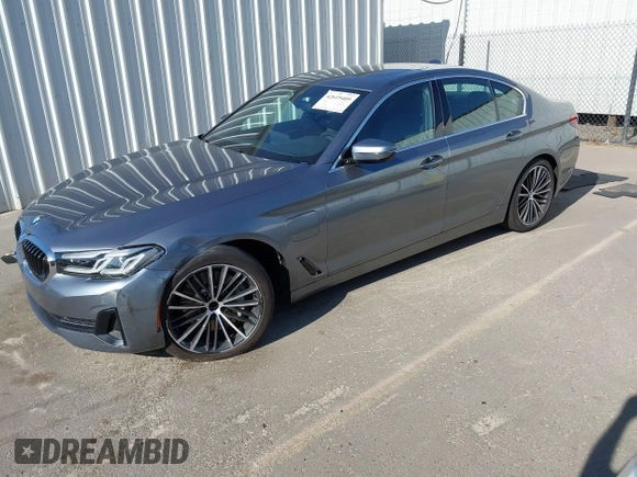 2021 BMW 5 Series 530e with VIN WBA13AG08MCG67152, listed as a IAAI auction lot 42619409 with 42,705 mi miles and . Bid and sale history available at DreamBid. Image 17.