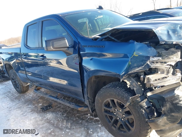 2019 Chevrolet Silverado 1500 LT with VIN 1GCRYDEK3KZ313060, listed as a IAAI auction lot 41633134 with 141,748 mi miles. Bid and sale history available at carsss.com. Image 14.