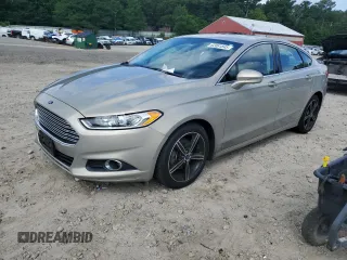 2016 Ford Fusion SE with VIN 3FA6P0T94GR183080, listed as a Copart auction lot 62061845 with 107,465 mi miles and Salvage title. Bid and sale history available at DreamBid. Image 1.