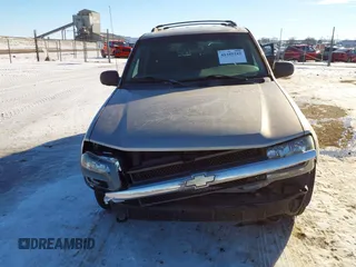 2003 Chevrolet TrailBlazer LS with VIN 1GNDT13SX32136311, listed as a IAAI auction lot 41355242 with 133,817 mi miles. Bid and sale history available at carsss.com. Image 13.