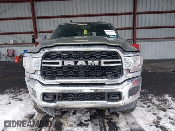 2022 Ram 2500 Tradesman with VIN 3C6UR5CL9NG111988, listed as a IAAI auction lot 41442188 with 66,397 mi miles. Bid and sale history available at carsss.com. Image 12.