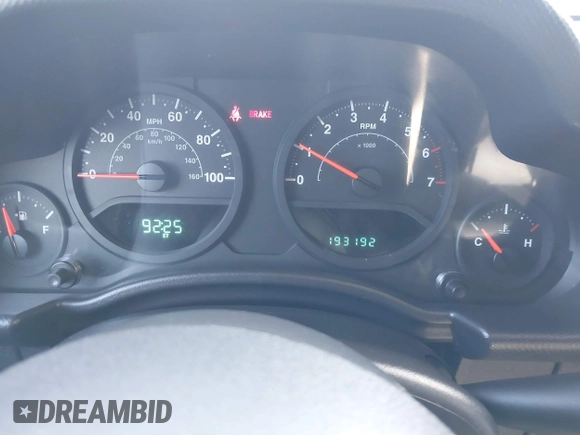 2009 Jeep Wrangler X with VIN 1J4FA24169L739367, listed as a IAAI auction lot 41810359 with 193,192 mi miles and . Bid and sale history available at carsss.com. Image 7.