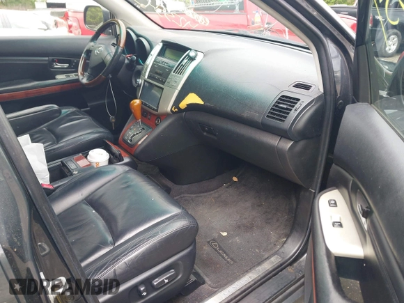 2004 Lexus RX 330 z VIN JTJHA31U440026915, wystawiony jako IAAI lot #42334351 z przebiegiem 240 435 mil mil oraz . Historia ofert i sprzedaży dostępna na DreamBid. Obrazek 5.