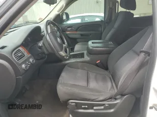 2011 GMC Yukon SLE with VIN 1GKS2AE01BR166466, listed as a Copart auction lot 62555454 with 199,634 mi miles and Salvage Title. Bid and sale history available at carsss.com. Image 7.