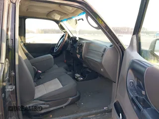 2006 Ford Ranger XLT with VIN 1FTZR45E16PA84497, listed as a IAAI auction lot 41785721 with 231,262 mi miles. Bid and sale history available at carsss.com. Image 5.