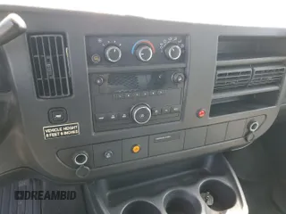 2013 Chevrolet Express Cargo с VIN 1GCSGAFX4D1140356, выставлен на аукционе IAAI как лот 42737730 с пробегом 74 869 миль миль и . История ставок и продаж доступна на DreamBid. Изображение 21.