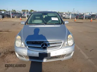 2006 Mercedes-Benz R 5.0L with VIN 4JGCB75E06A008649, listed as a IAAI auction lot 42293588 with 142,895 mi miles and . Bid and sale history available at DreamBid. Image 6.